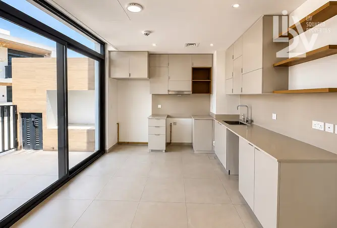 155513979 - Property Image 2