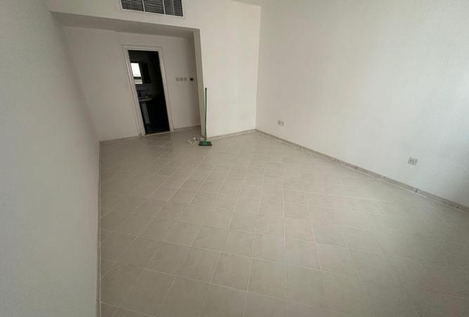 81131941 - Property Image 2