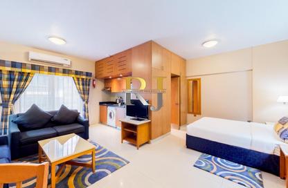 Apartment - Studio - 1 Bathroom for rent in Golden Sands 3 Hotel Apartments - Al Mankhool - Bur Dubai - Dubai