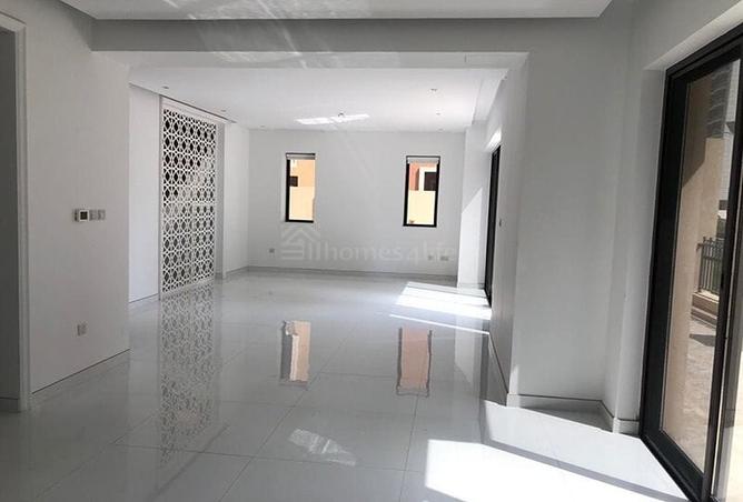 120163488 - Property Image 2