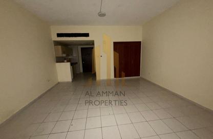 Apartment - Studio - 1 Bathroom for rent in Building K07 - Greece Cluster - International City - Dubai