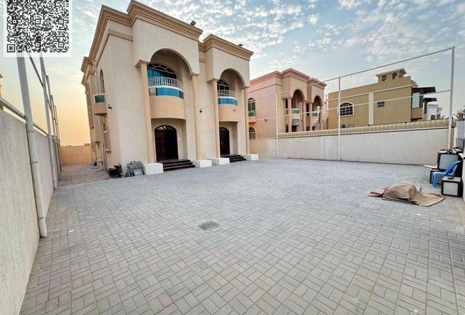 127464429 - Property Image 2