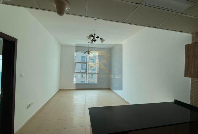 121113635 - Property Image 2