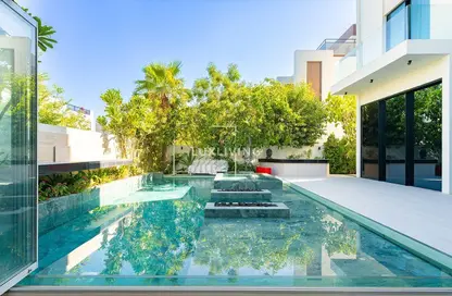 Villa - 6 Bedrooms for rent in Jumeirah Park Homes - Jumeirah Park - Dubai