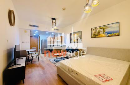 Apartment - Studio - 1 for rent in Lago Vista B - Lago Vista - Dubai Production City (IMPZ) - Dubai