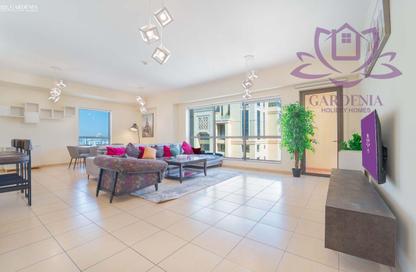 Apartment - 3 Bedrooms - 4 Bathrooms for rent in Rimal 5 - Rimal - Jumeirah Beach Residence - Dubai