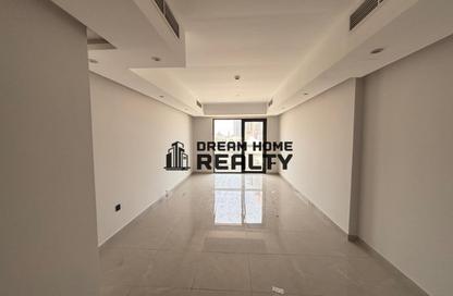 Apartment - 2 - 3 for rent in Al Taawun Street - Al Taawun - Sharjah