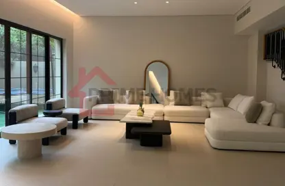 Villa - 4 Bedrooms - 5 Bathrooms for rent in Nad Al Sheba Villas - Nad Al Sheba 3 - Nad Al Sheba - Dubai