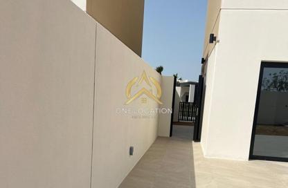 Townhouse - 2 Bedrooms - 3 Bathrooms for rent in The Dahlias - Yas Acres - Yas Island - Abu Dhabi