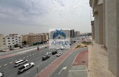 Apartment - 2 Bedrooms - 2 Bathrooms for rent in Muwailih Building - Muwaileh - Sharjah