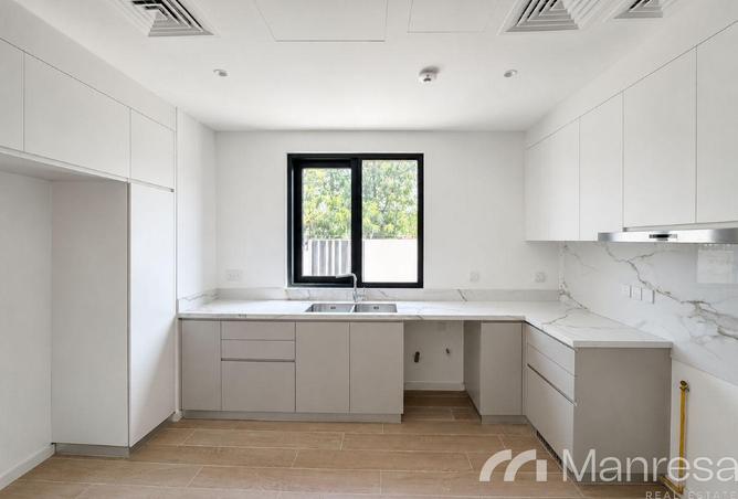136080317 - Property Image 3