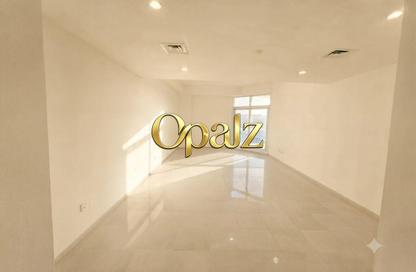 Apartment - 1 Bedroom - 2 Bathrooms for rent in Al Mamzar 916 Building - Al Mamzar - Deira - Dubai Apartment - 1 Bedroom - 2 Bathrooms for rent in Al Mamzar 916 Building - Al Mamzar - Deira - Dubai