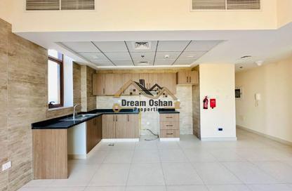 Apartment - 2 Bedrooms - 3 Bathrooms for rent in Rose Building - Al Jaddaf - Dubai