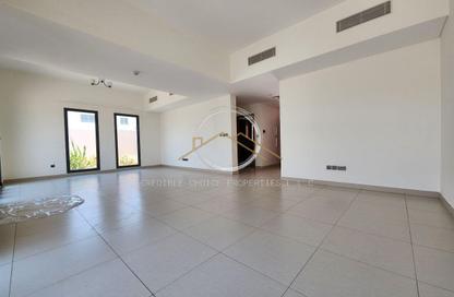 Villa - 3 Bedrooms - 5 Bathrooms for rent in Al Garhoud Villas - Al Garhoud - Dubai