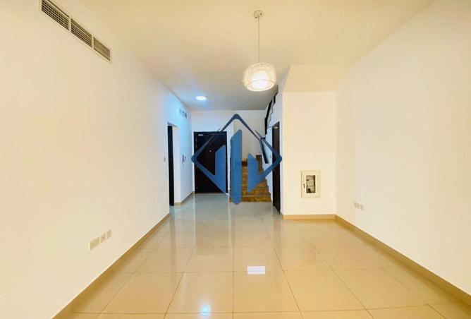 90493638 - صورة العقار 2