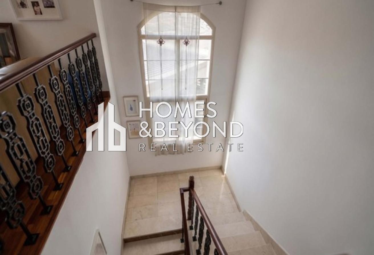 Spacious Villa | 4Bedroom | Prime Umm Suqeim photo 13