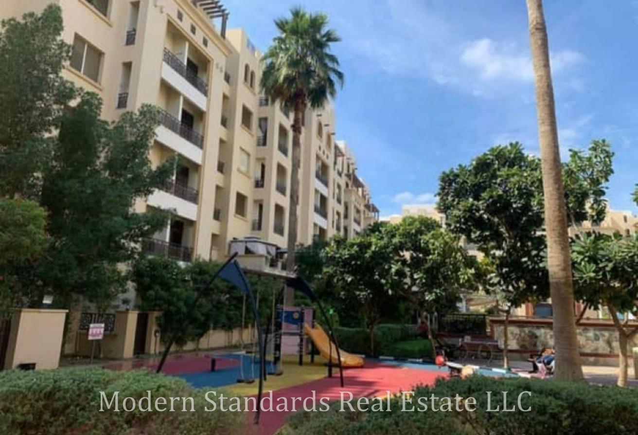 1 BR Apartment in Deira with Water View photo 6