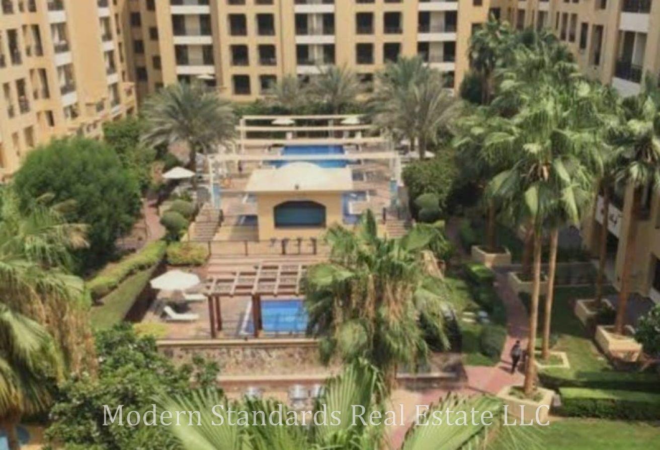 1 BR Apartment in Deira with Water View photo 8