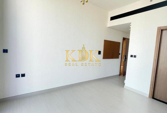 79417801 - Property Image 2