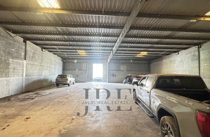 Warehouse - Studio for rent in Industrial Area 4 - Sharjah Industrial Area - Sharjah