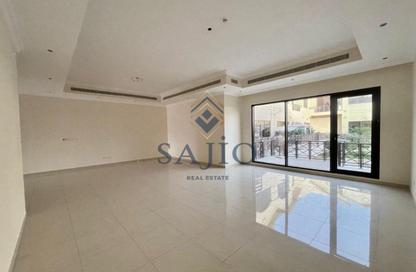Villa - 4 Bedrooms - 5 Bathrooms for rent in Village 33 - Al Barsha 1 - Al Barsha - Dubai