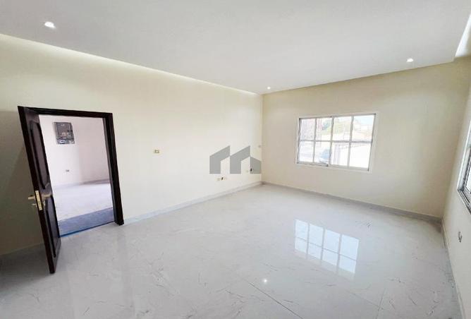 92256812 - Property Image 3