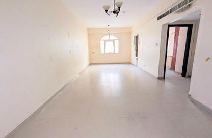 Apartment - 1 Bedroom - 2 Bathrooms for rent in Muwaileh 29 Building - Muwaileh - Sharjah