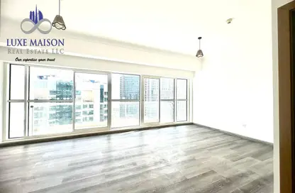 Apartment - 3 Bedrooms - 3 Bathrooms for rent in Mayfair Residency - Business Bay - Dubai