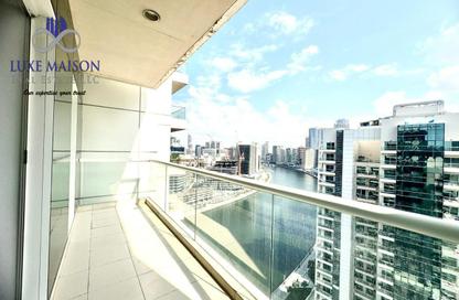Apartment - 3 Bedrooms - 3 Bathrooms for rent in Mayfair Residency - Business Bay - Dubai