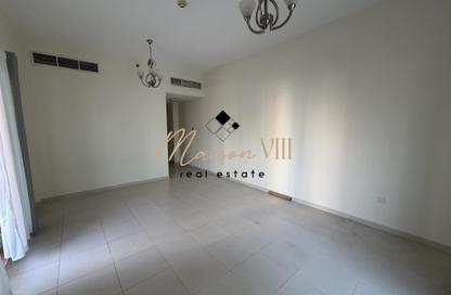 Apartment - 2 Bedrooms - 4 Bathrooms for rent in Cascades Tower - Dubai Marina - Dubai