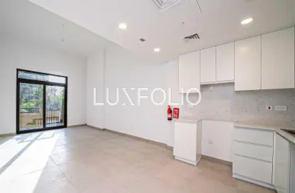 Apartment - 1 Bedroom - 1 Bathroom for sale in Asayel 3 - Madinat Jumeirah Living - Umm Suqeim - Dubai