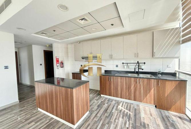 135614896 - Property Image 2