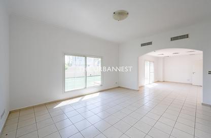 Villa - 4 Bedrooms - 5 Bathrooms for rent in Meadows 1 - Meadows - Dubai