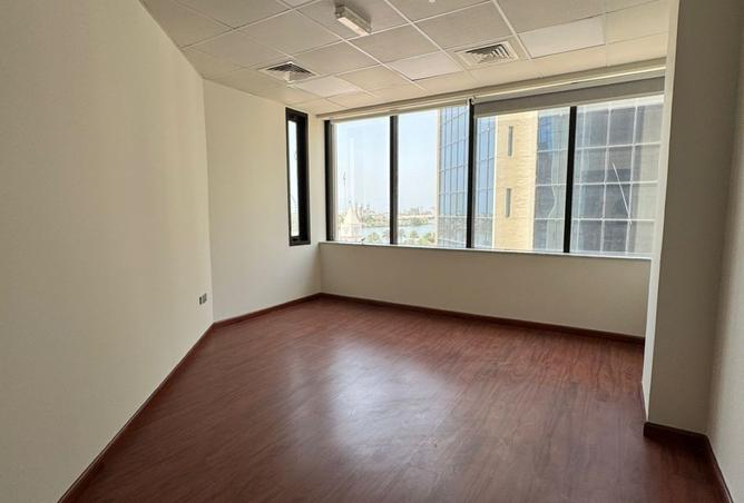 121117296 - Property Image 3