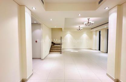Compound - 5 - 5 for rent in Mirdiff 44 Villas - Mirdif - Dubai