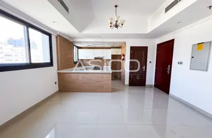 شقة - غرفة نوم - 2 حمامات للايجار في مساكن السلطان - المرقبات - ديرة - دبي