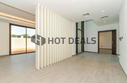 Villa - 5 - 6 for sale in The Magnolias - Yas Acres - Yas Island - Abu Dhabi