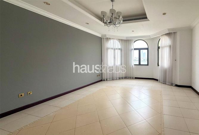 65960375 - Property Image 3