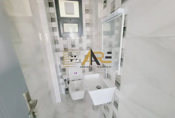 108171443 - Property Image 3
