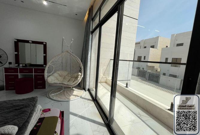84477344 - Property Main Image