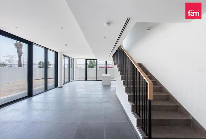 82811610 - Property Image 2