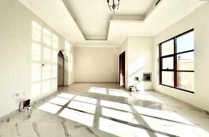 Villa - 4 Bedrooms - 5 Bathrooms for rent in Hoshi 1 - Hoshi - Al Badie - Sharjah