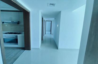 Apartment - 3 Bedrooms - 4 Bathrooms for rent in Sea Face Tower - Shams Abu Dhabi - Al Reem Island - Abu Dhabi