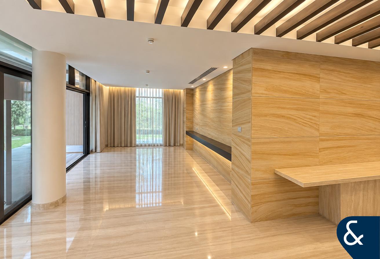 Unfurnished | Golf View | Upgraded photo 7