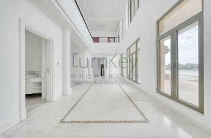 Villa - 6 Bedrooms - 7 Bathrooms for rent in Signature Villas Frond P - Signature Villas - Palm Jumeirah - Dubai