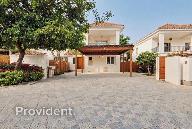 83661353 - Property Main Image