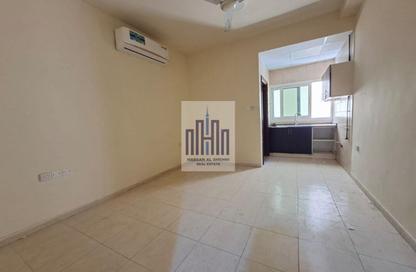Apartment - Studio - 1 Bathroom for rent in Muwaileh 29 Building - Muwaileh - Sharjah