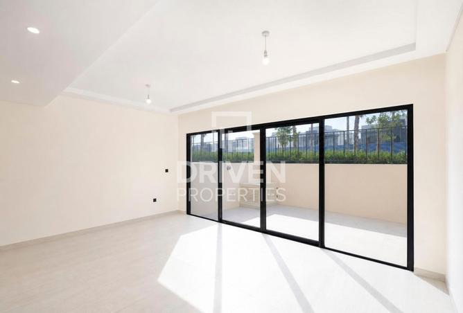 121104056 - Property Image 2