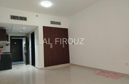 Apartment - Studio - 1 Bathroom for rent in Royal JVC Building - District 10 - Jumeirah Village Circle - Dubai Apartment - Studio - 1 Bathroom for rent in Royal JVC Building - District 10 - Jumeirah Village Circle - Dubai