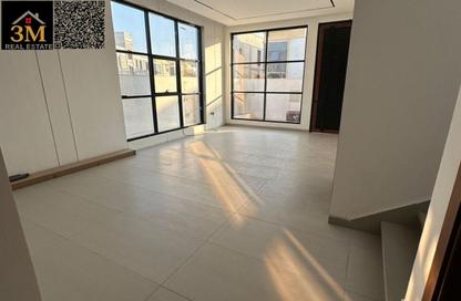 Villa - 5 Bedrooms - 7 Bathrooms for sale in Al Yasmeen 1 - Al Yasmeen - Ajman